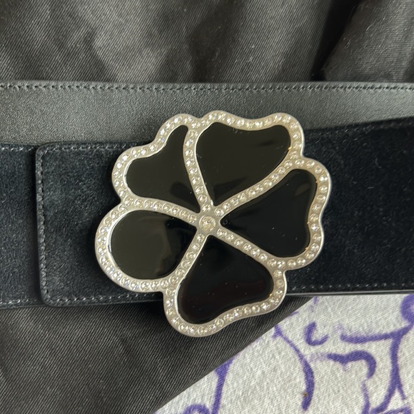 Saint Laurent belt brand-new no tags comes with dust bag - Picture 2 of 5